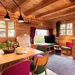 Chalet Hollmann Am Berg Ski-in Ski-out Turracher Höhe